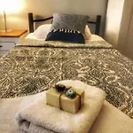5 Ayvalı