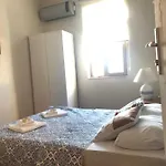 5 ホテル *